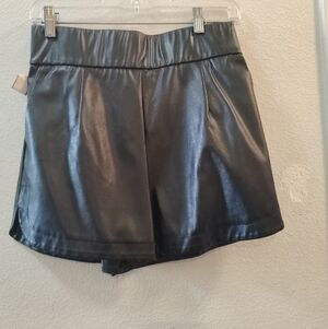 BRAND NEW AMMO Faux Leather High-Waist Women’s Shorts - Black